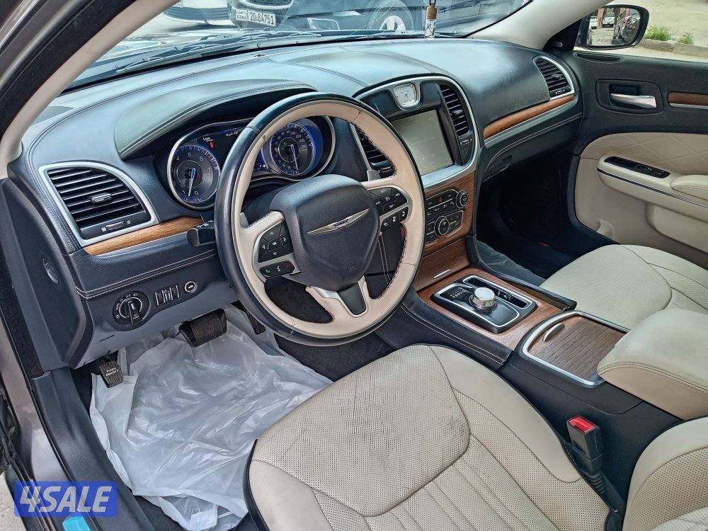 للبيع كرايزلر بانوراما موديل 20159