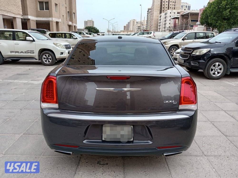 للبيع كرايزلر بانوراما موديل 201511