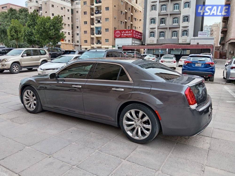 للبيع كرايزلر بانوراما موديل 201512