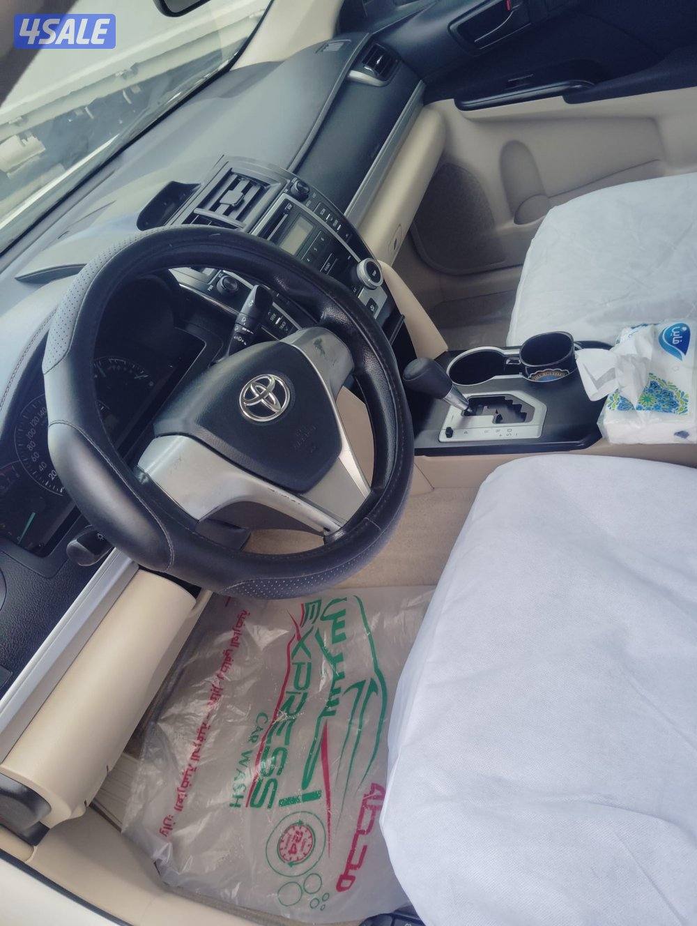 للبيع كامري ٢٠١٤2