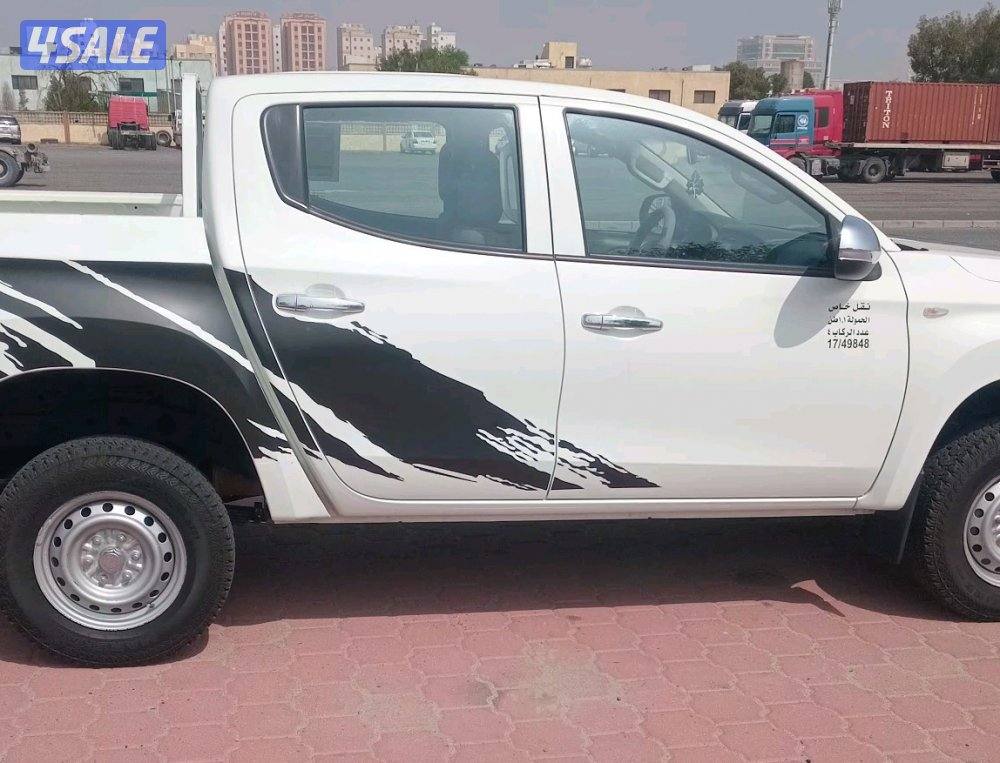 وانيت ميتسوبيشي 20192