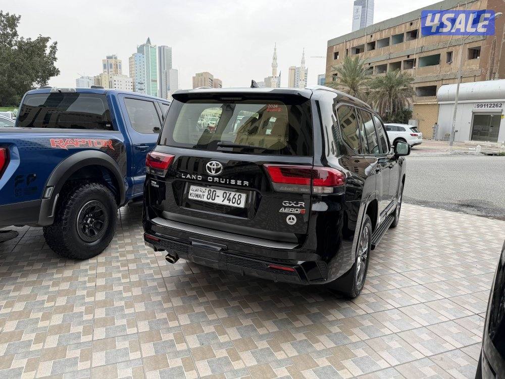 لاندكروسGXR تون تيربو ايرو اس 2024 عداد 36 الف تحت الكفالة سيرفس منتظم3