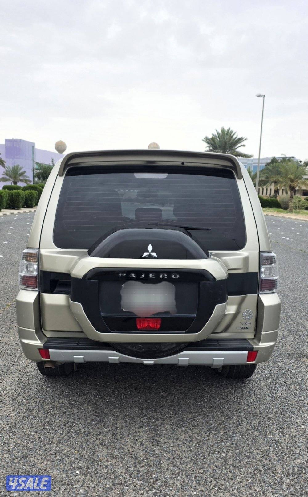 للبيع باجيرو ٢٠١٩ شرط الفحص صبغ وكاله7