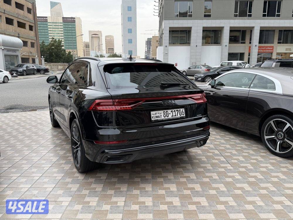 جيب اودي Q8 أكسكلوزف 2023 عداد 28 الف كامل المواصفات كفالة وسيرفيس3