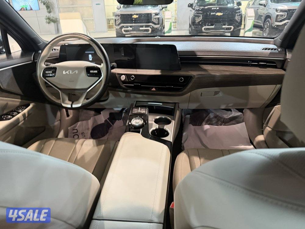 للبيع كيا k82