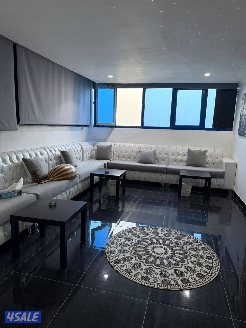 للبيع شقه خلو مؤثثه8