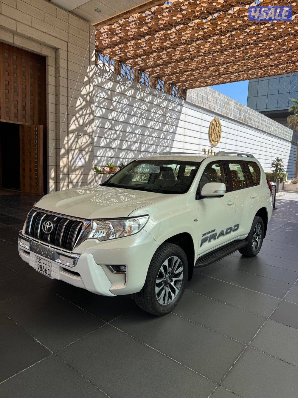 برادو TXL الساير صبغ وكاله عداد (34) الف كم0