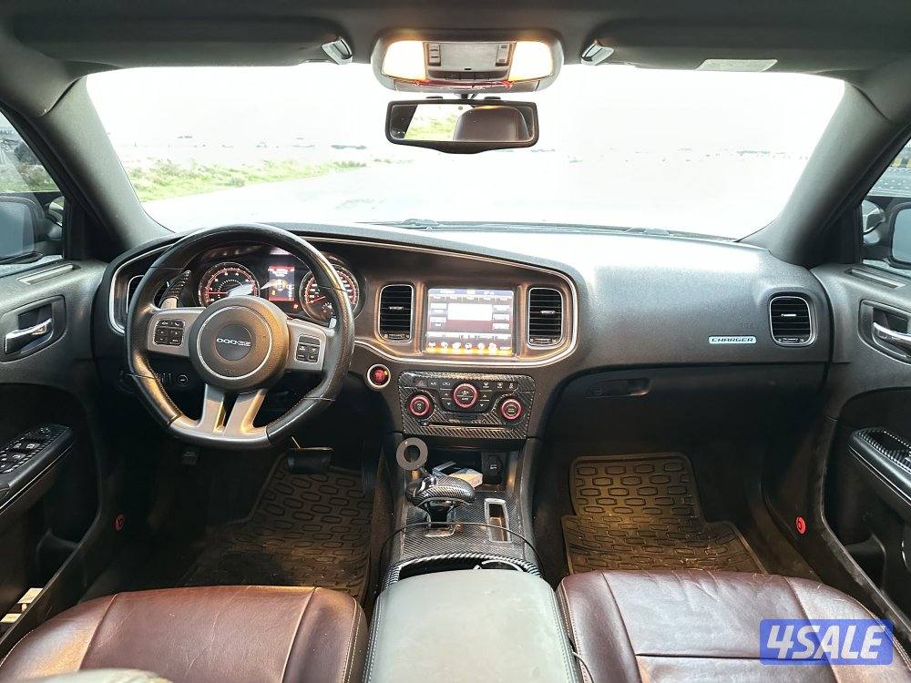 دودج شارجر هيرتج بحالة ممتازة جدا5