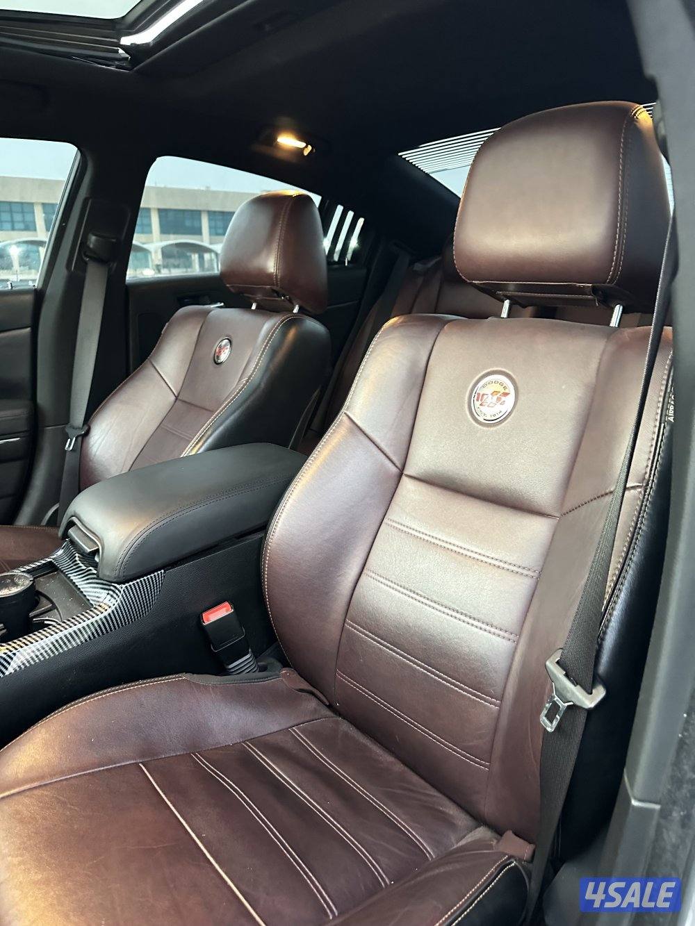 دودج شارجر هيرتج بحالة ممتازة جدا10