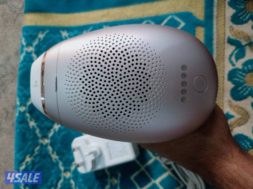 جهاز ازاله الشعر بالليزر فليبس استعمال خفيف معاه مكينه الشيفينج فليبس2