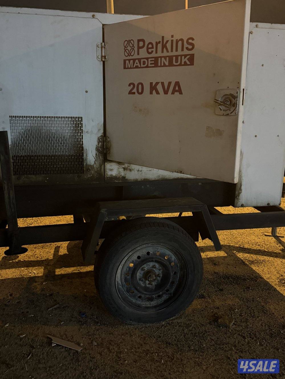 مكينة بيركنز ٢٠ الف0