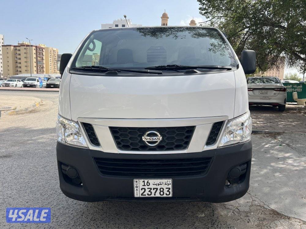 للبيع باص نيسان اورفان مقفل موديل 2017  ( شـرط الـفـحـص )1