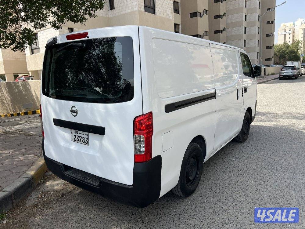للبيع باص نيسان اورفان مقفل موديل 2017  ( شـرط الـفـحـص )4