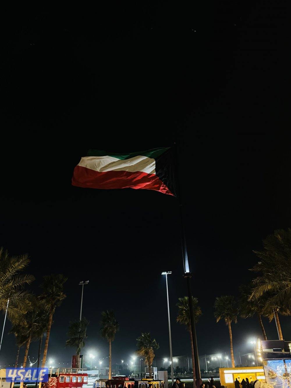 بدل طلب ٢٠٠٤ مع بيت في المنطقة العاشرة يكون موقع0