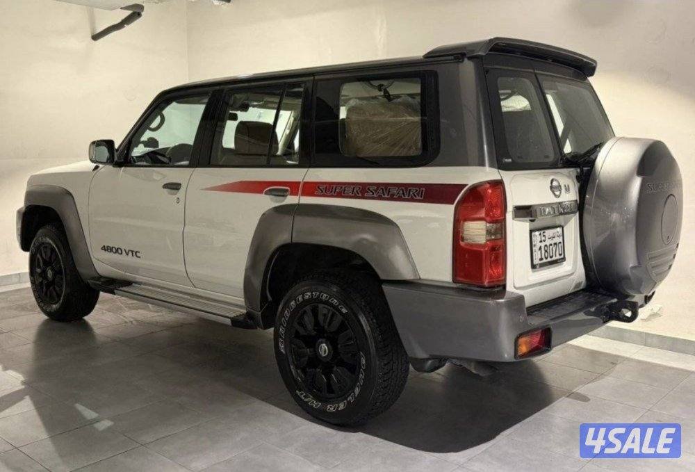 nissan patrol super safari4