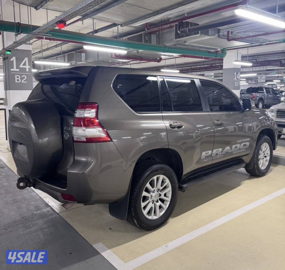 برادو 2017 صبغ الوكاله ماعدا قطعه وحده4