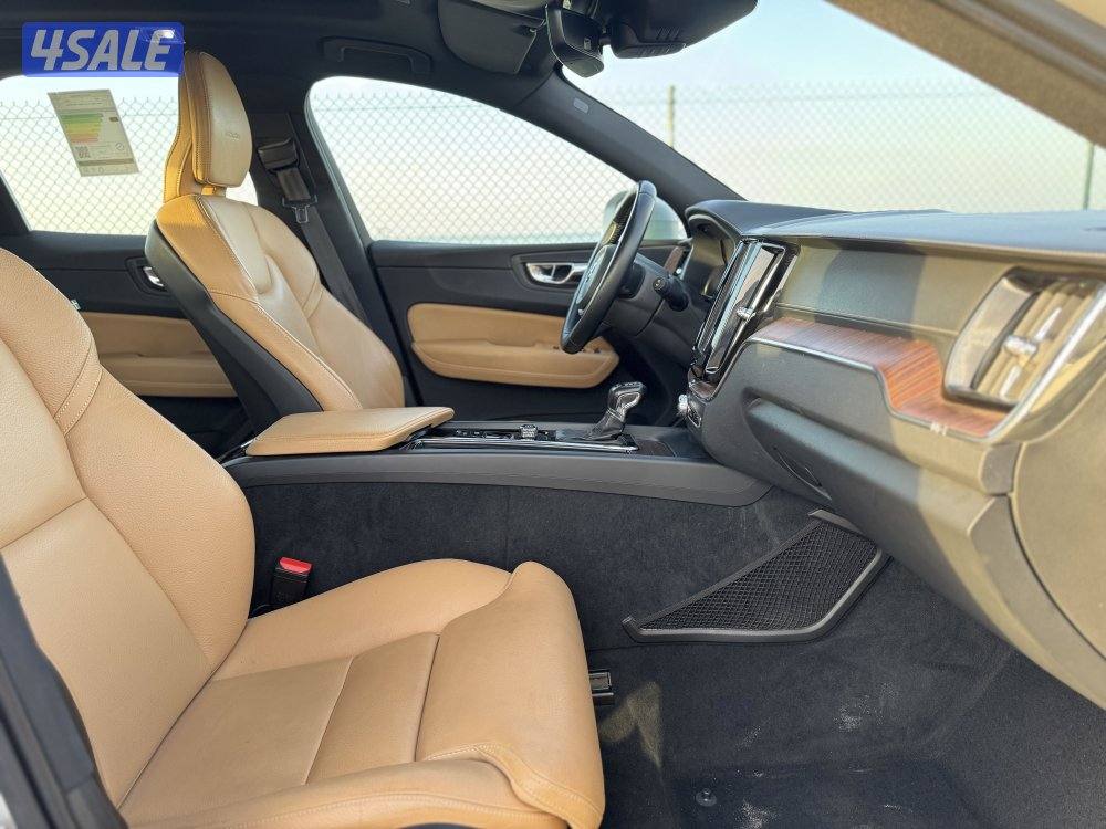 للبيع فولفو XC60 // 2019 Inscription7