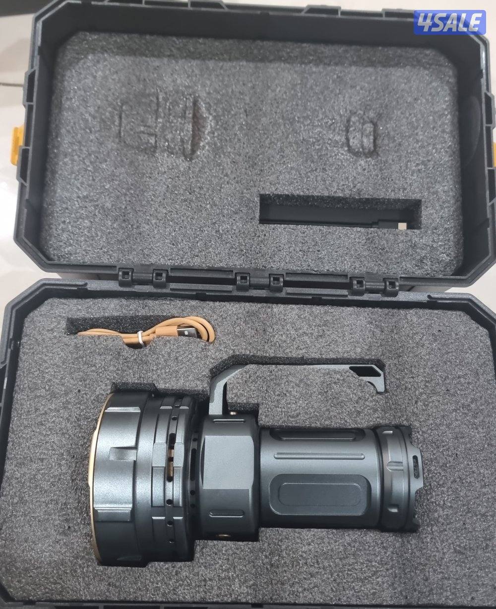 كشافات شحن0