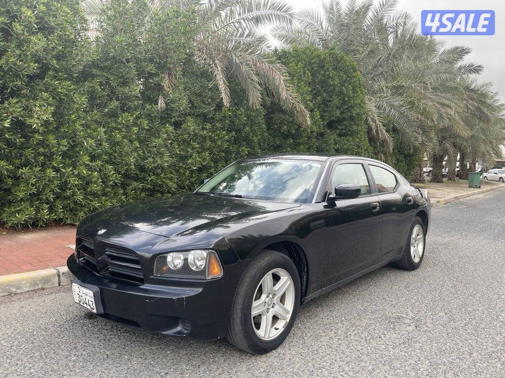 للبيع دوج شارجر موديل 2008 عداد 140 الف بحاله الوكاله2