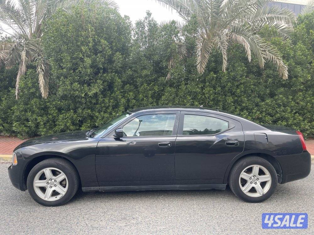 للبيع دوج شارجر موديل 2008 عداد 140 الف بحاله الوكاله5