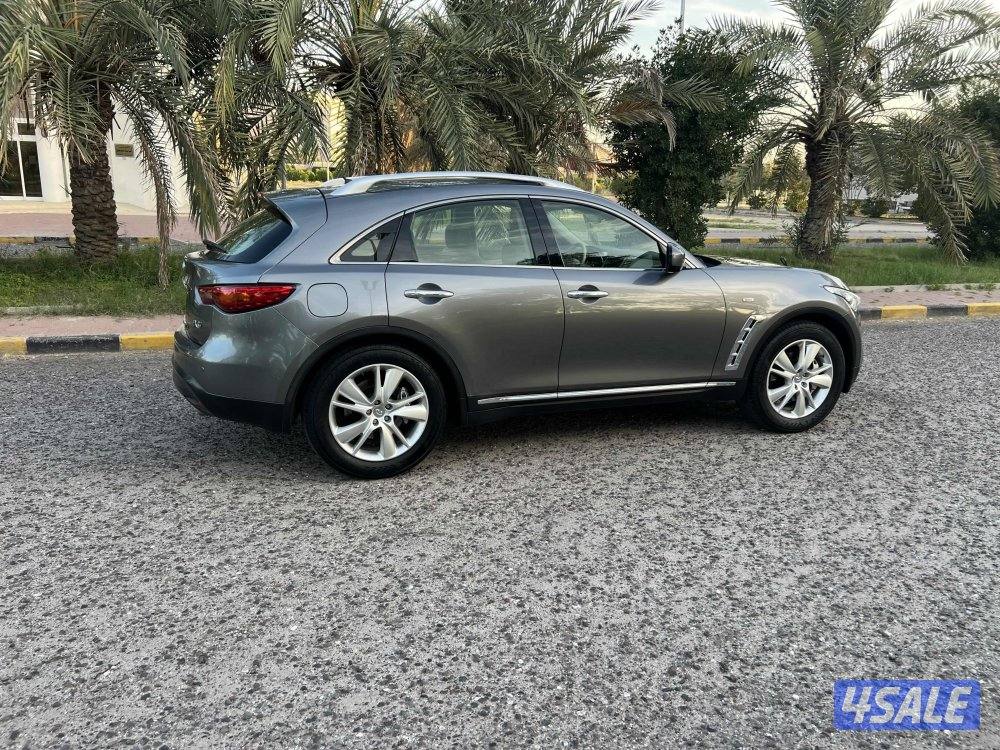 ‏للبيع إنفينيتي في حالة الوكالة5