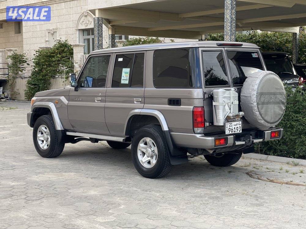 لاند كروس LX نص ماشي 40 صبغ وكاله موديل 20232