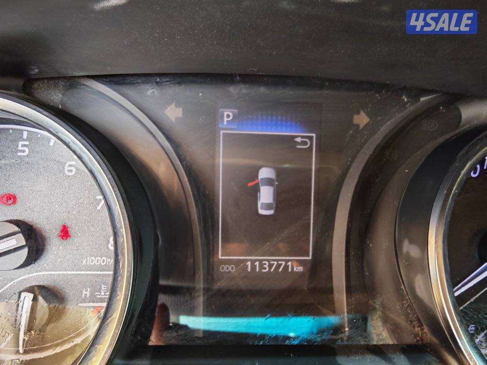 تويوتا كامري ٢٠١٨ بحالة جيدة جدا عداد ١١٣ الف14