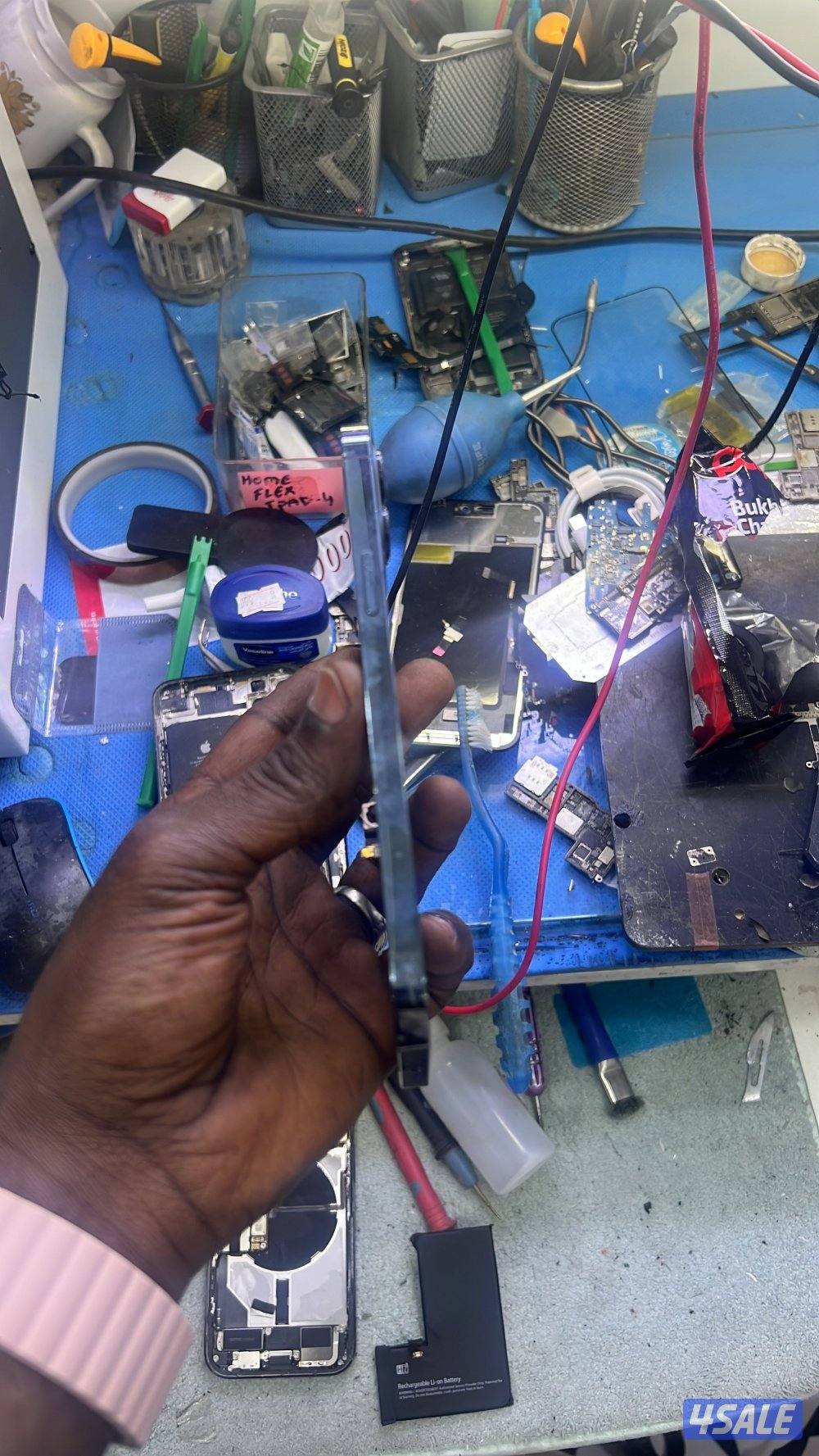 ورشه هواتف متنقله تصليح جميع الهواتف3