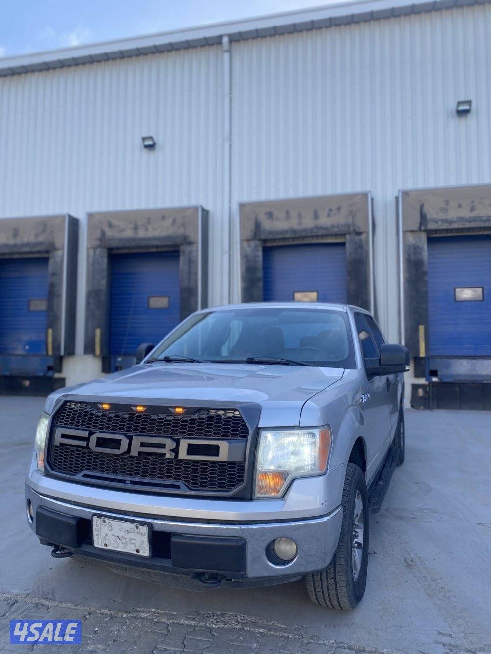 للبيع وانيت فورد   20120