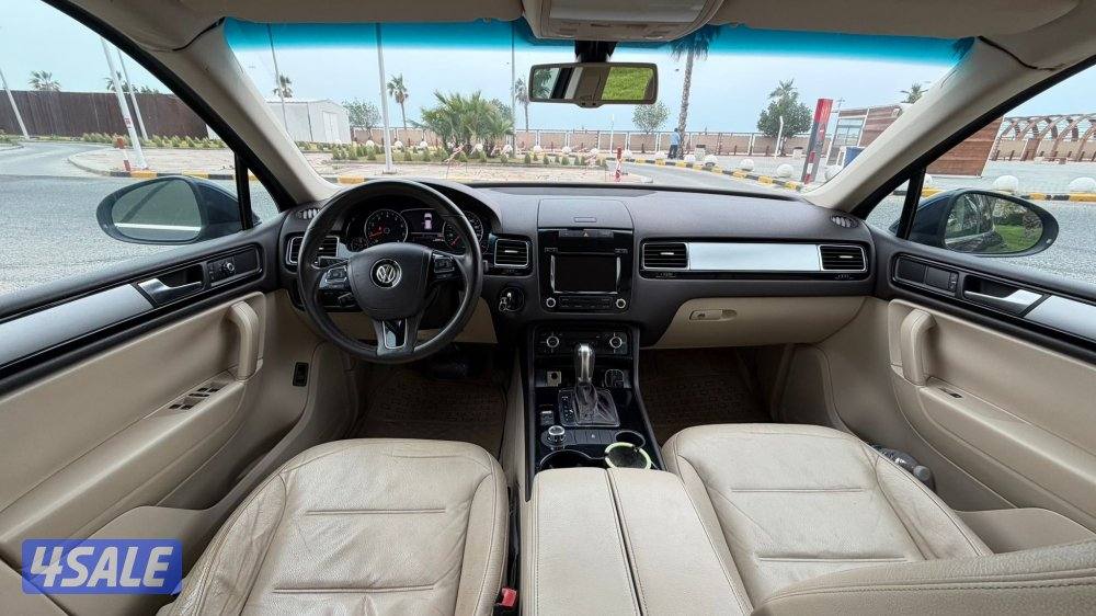 طوراق موديل 2011 / بحاله ممتازه9