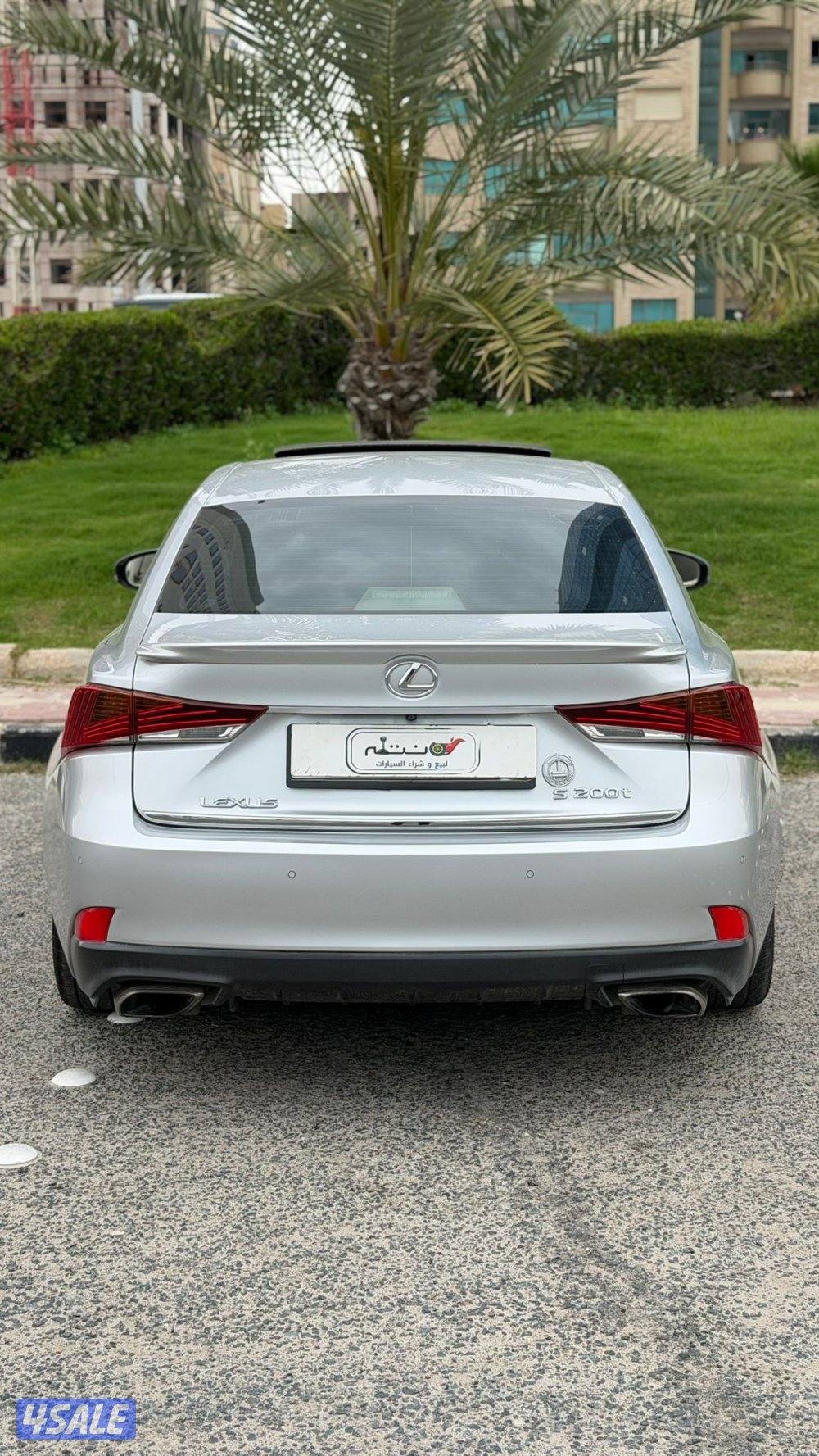 لكزس is200t موديل 2017 / صبغ الوكاله6