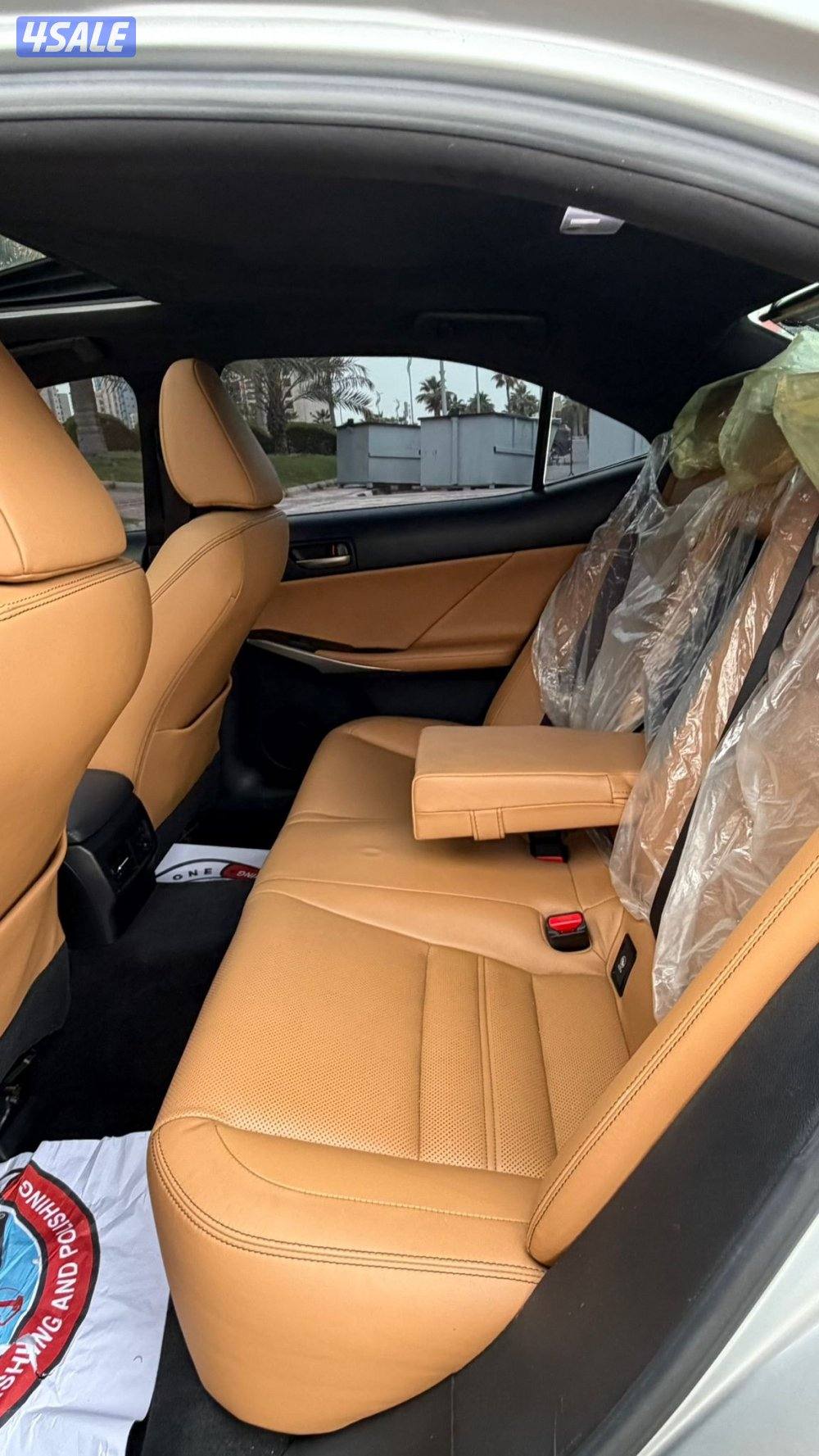 لكزس is200t موديل 2017 / صبغ الوكاله11