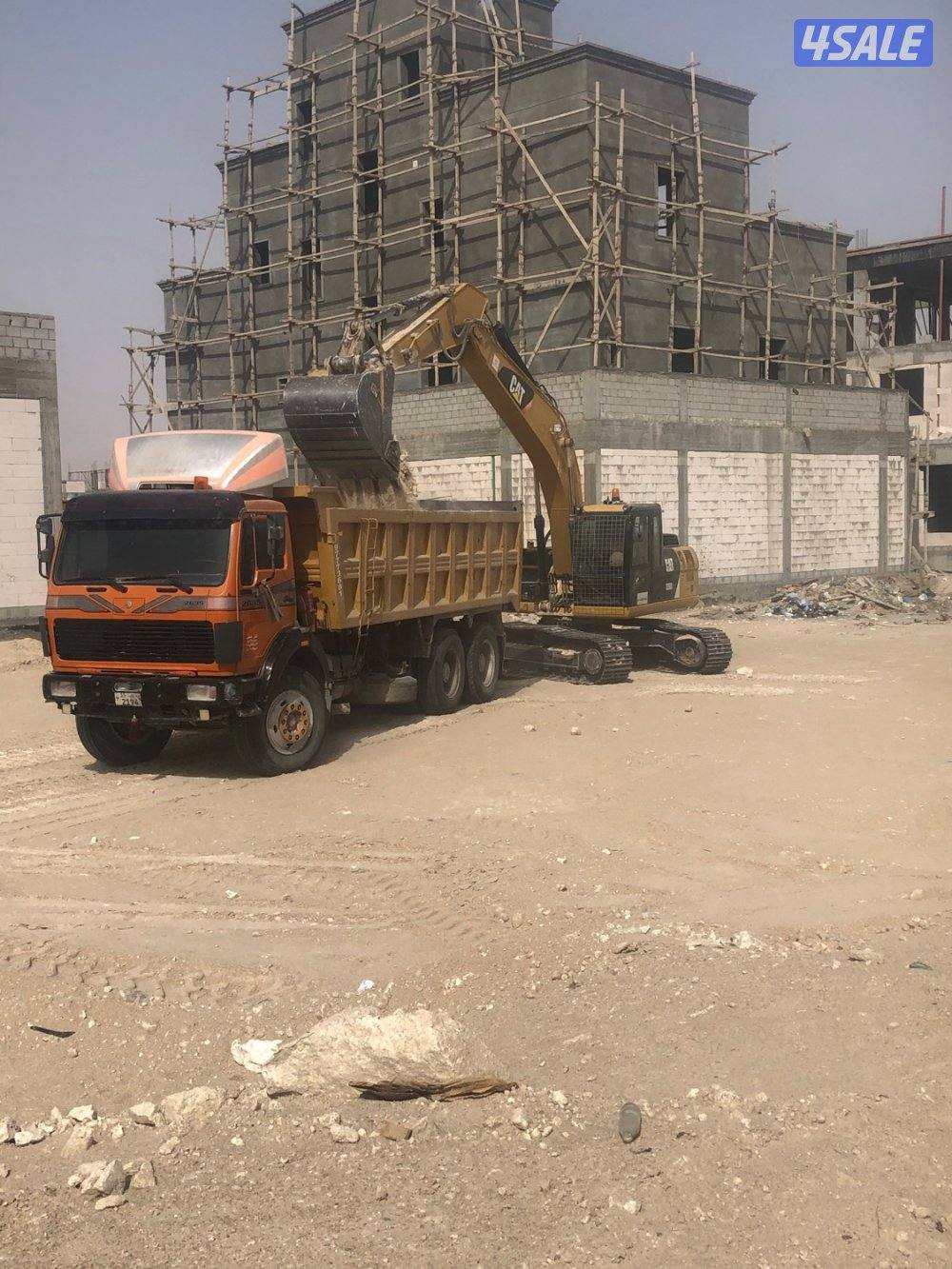 حفارة باكت او جك همر و تركتر (جميع  مناطق الكويت)9