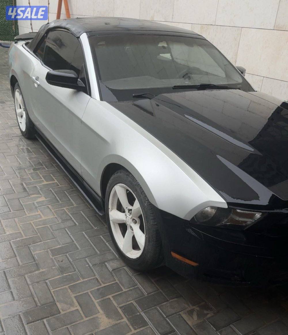 للبيع موستنج 20121