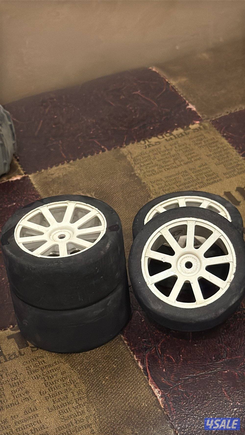 ARRMA TYPHON GROM BLX BRUSHLESS  3S 1/138