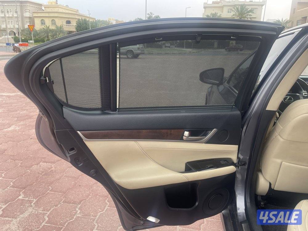 للبيع لكزس GS موديل 2013 لون رمادي وارد الوكالة سيرفس منتظم بالوكالة8