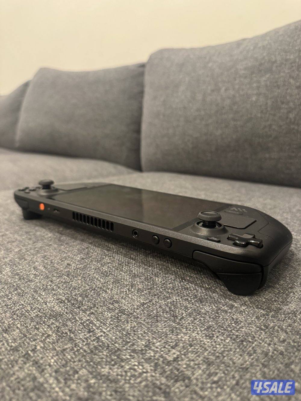 للبيع ستيم ديك ١ تيرا اوليد steam deck oled3