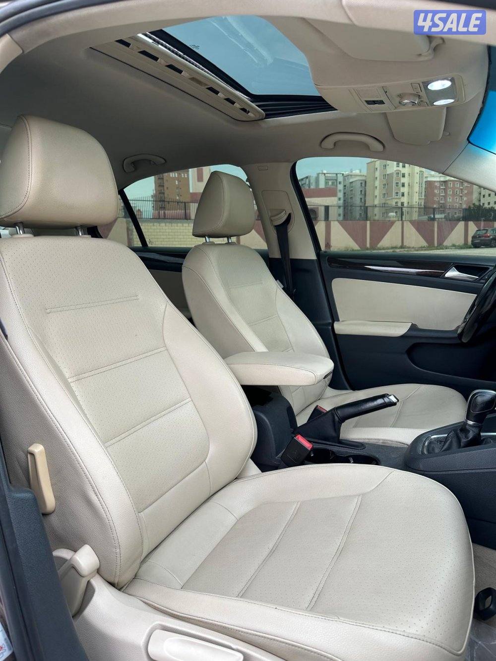 للبيع فولكس واجن جيتا موديل 2016 كامل المواصفات شرط الفحص12