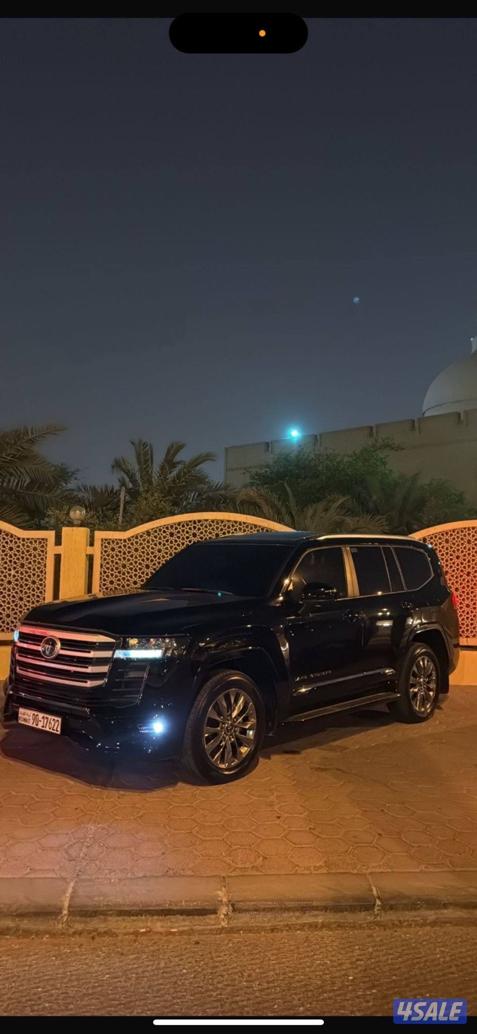 لاند كروزر0