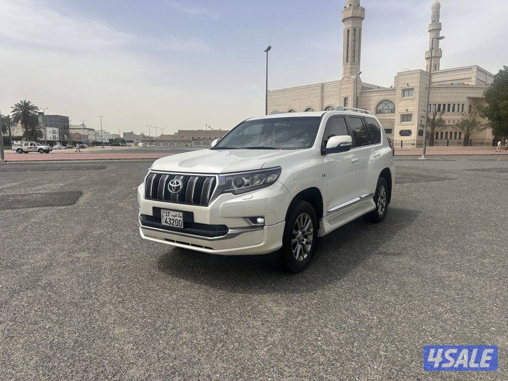 تويوتا برادو VX موديل 2020 وارد الساير  تُعتبر الفئة الأعلى5