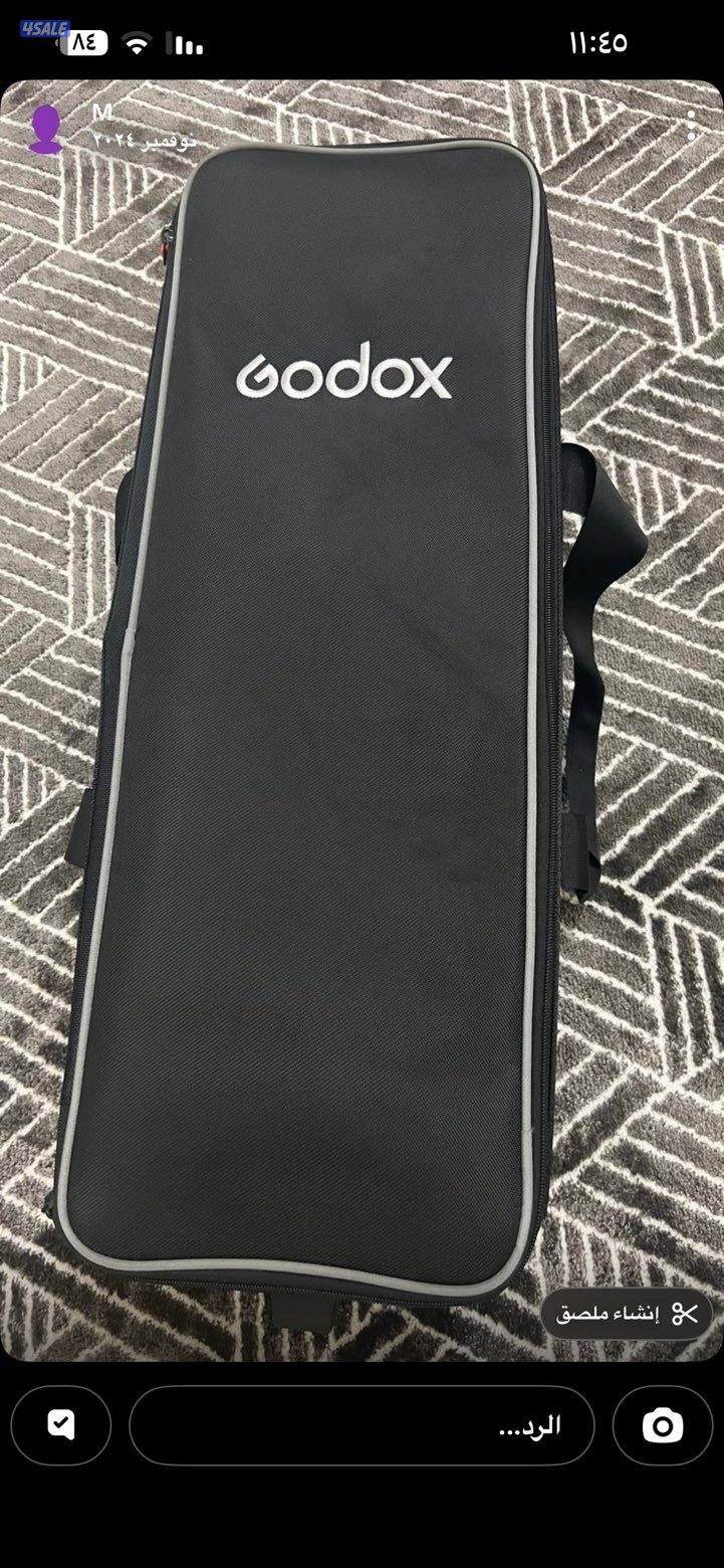 للبيع اضاءة فلاش مع اغراضها كاملة1