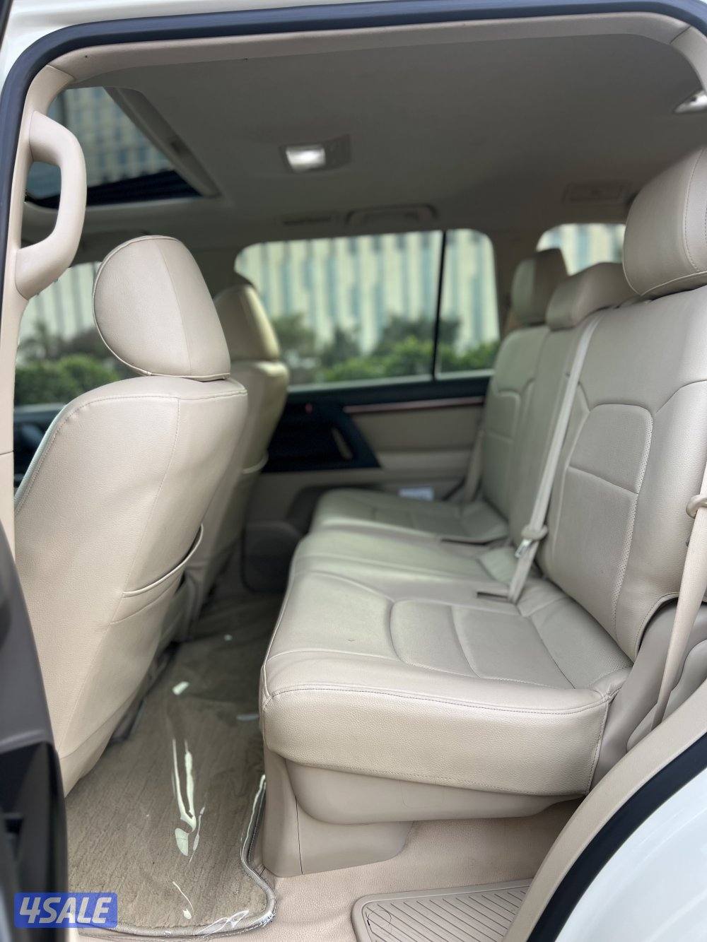 لاند كروز 2018 GX.R عداد 275 وارد الساير كامل المواصفات8