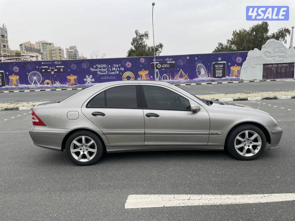 للبيع مرسيدس C1801