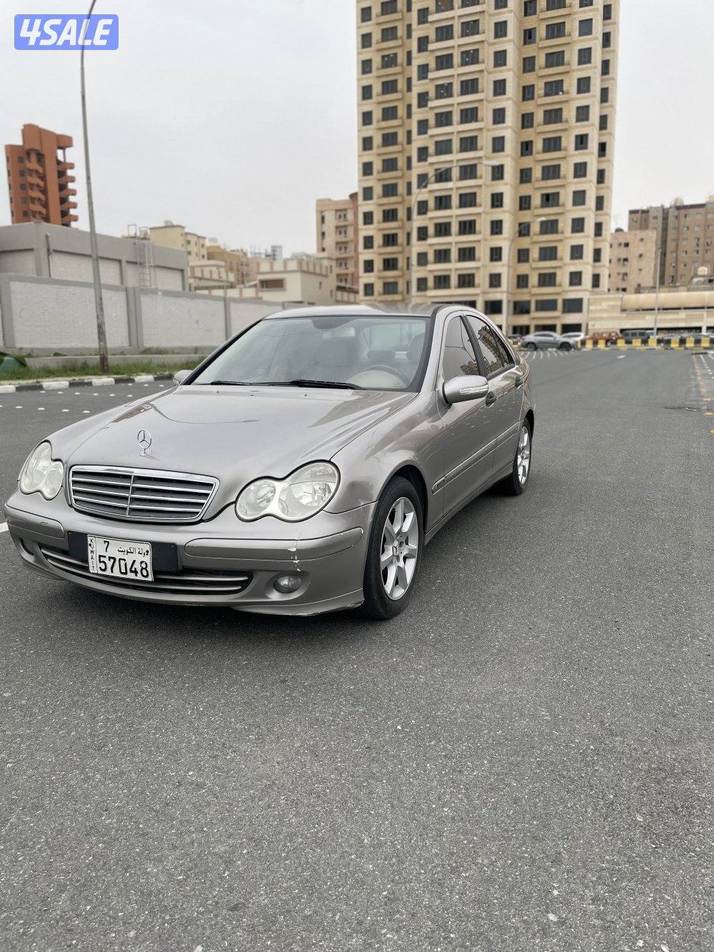 للبيع مرسيدس C1803