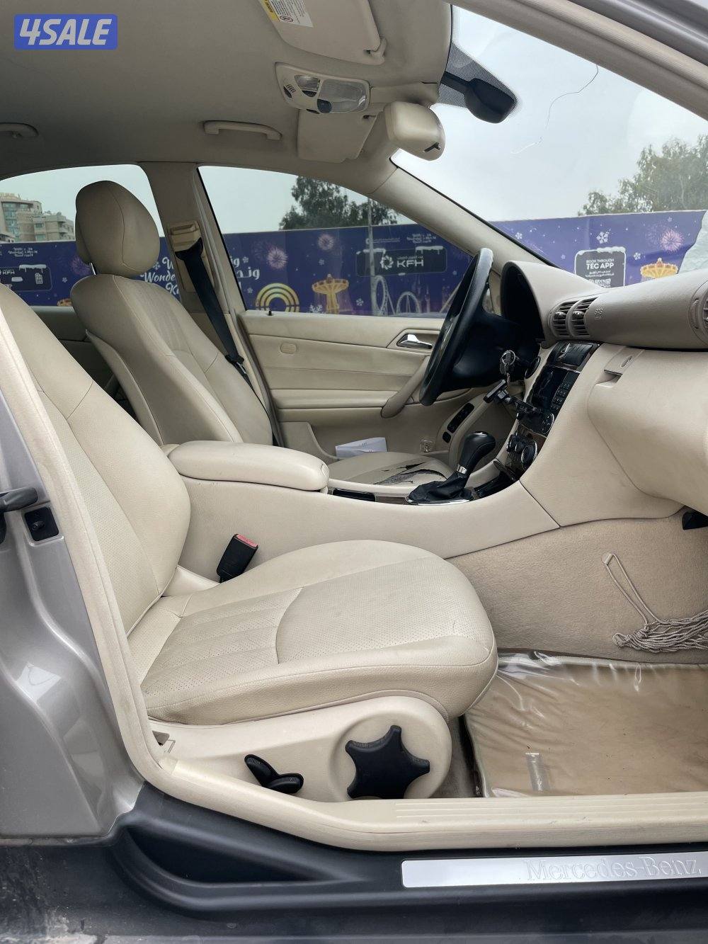 للبيع مرسيدس C18010