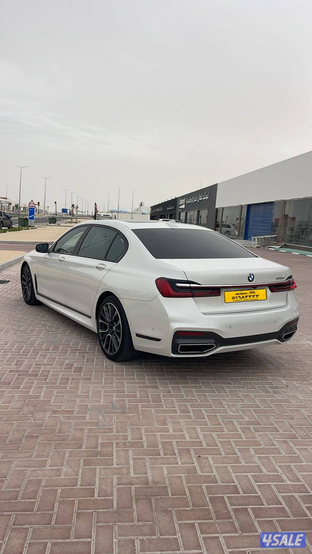 عليها كت من الوكالة BMW 730LI2