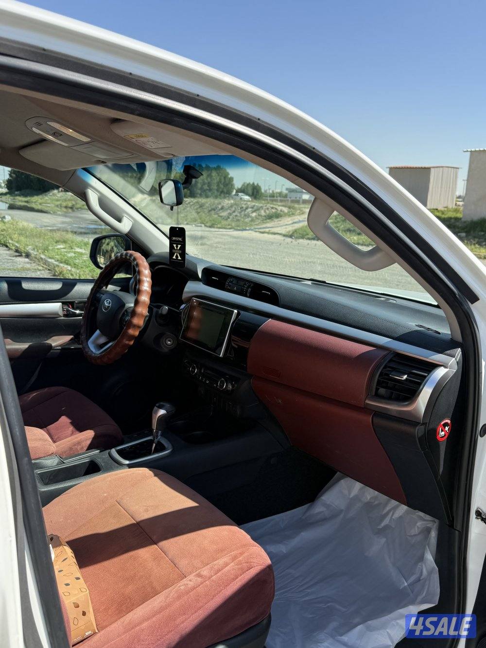 للبيع هايلكس موديل 2019 ( دبل قير ) شرط الفحص صبغ وكالة5