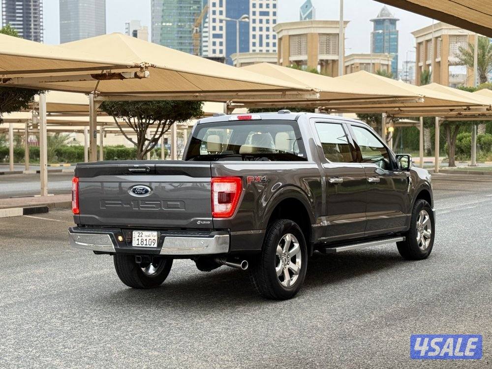 للبيع : وانيت فورد موديل 2023 صبغ الوكاله عداد 1534