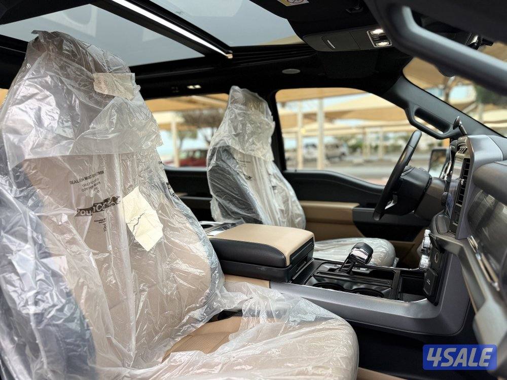 للبيع : وانيت فورد موديل 2023 صبغ الوكاله عداد 1537