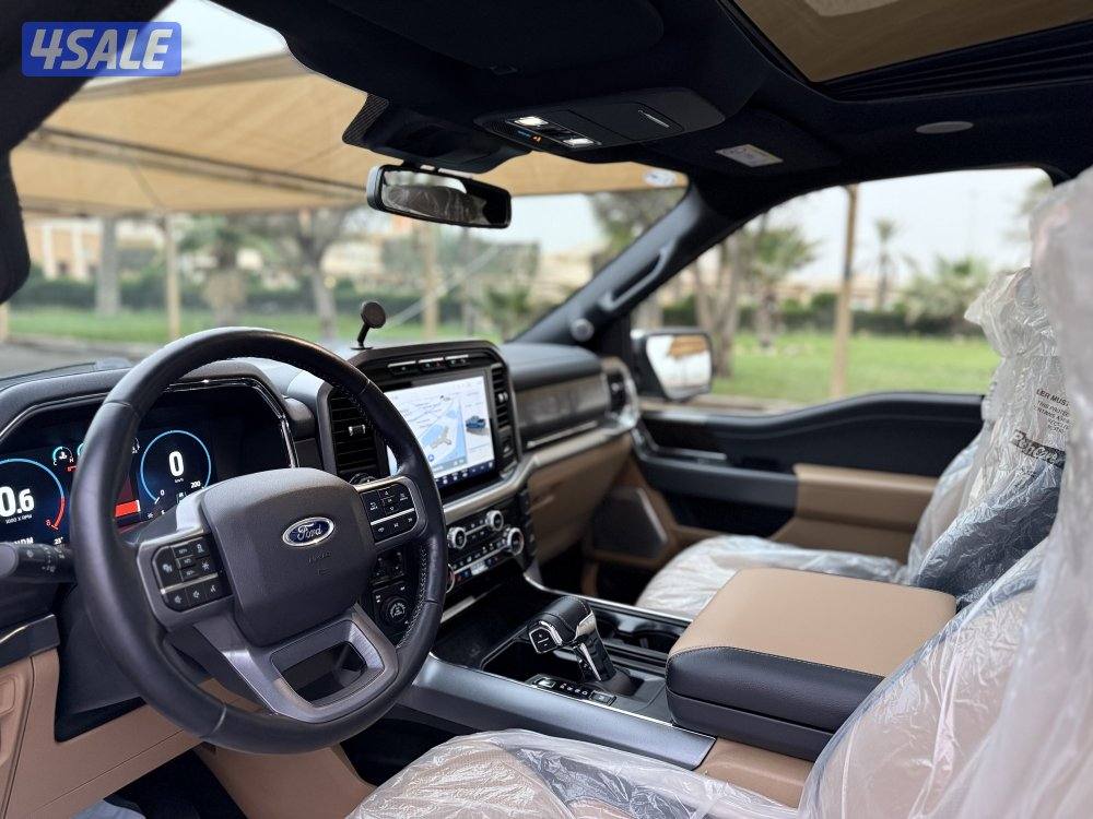 للبيع : وانيت فورد موديل 2023 صبغ الوكاله عداد 15311